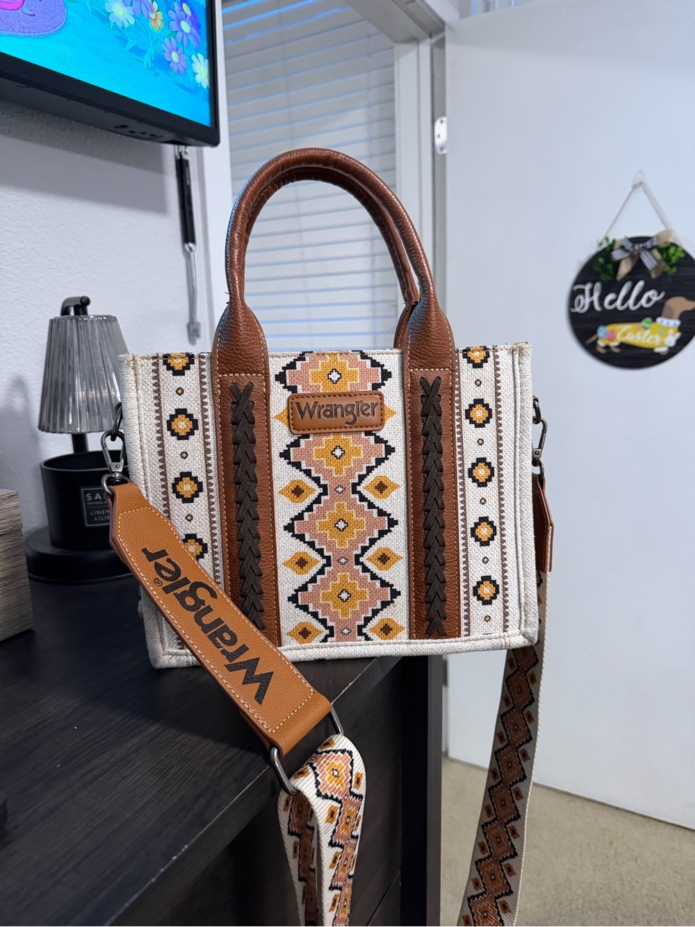 Wrangler Embroidered Purse with Detachable Strap
